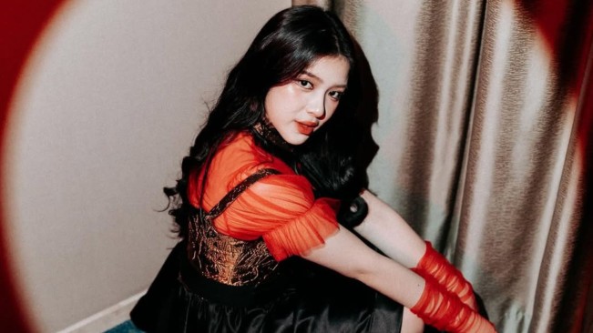 Lirik Lagu 'Adu Bola Mata' Tiara Andini, Kisah Cinta Manis dari Tatapan