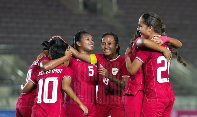 Sejarah Baru, Garuda Pertiwi Juara Piala AFF Putri 2024