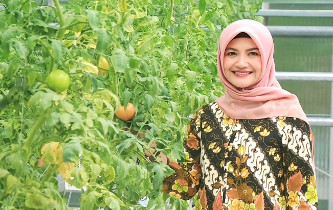 Tina Talisa merupakan finalis Puteri Indonesia 2003. [Instagram @tina_talisa]