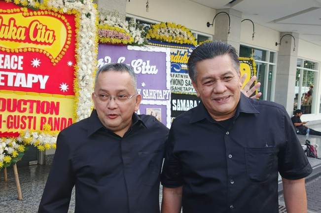 Trimedya Panjaitan: Ray Sahetapy Pengagum Bung Karno