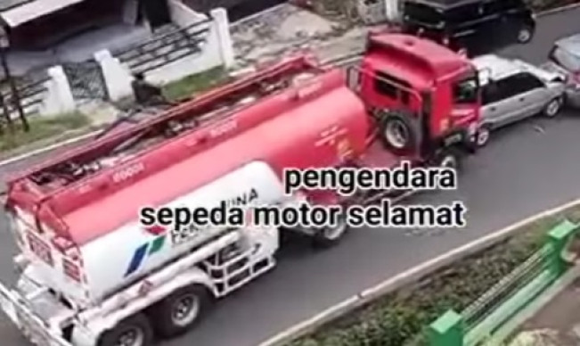 Viral Truk Pertamina Tabrakan Beruntun di Nagreg, Diduga Alami Gangguan Pengereman