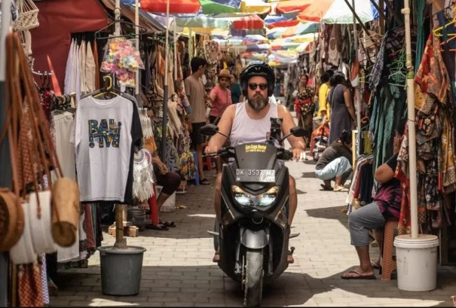 Banyak Pelanggaran, Pemda Bali Bakal Larang Turis Sewa Motor