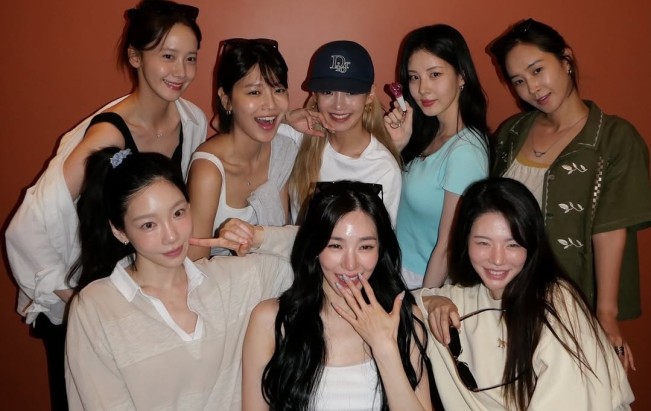 Tiffany Rayakan Ulang Tahun ke-36 Bareng SNSD, Intip Potret Seru Reuni Girls' Generation