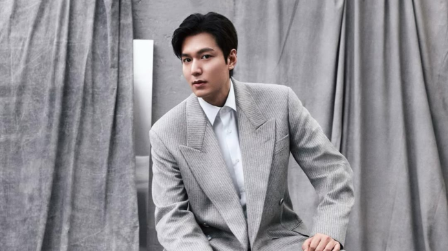Lee Min Ho Mendarat di Jakarta, Tetap Slay usai 7 Jam Penerbangan