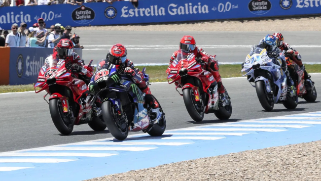 Beda Nasib Marquez Bersaudara di MotoGP Spanyol: Alex Juara, Marc Kecelakaan