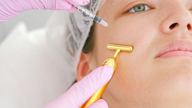 Influencer China Operasi Plastik 100 Kali Selama 21 Tahun, Berawal dari Body Shaming