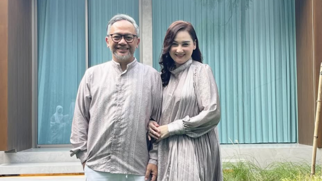 Kabar Duka, Ayah Mona Ratuliu Meninggal Dunia