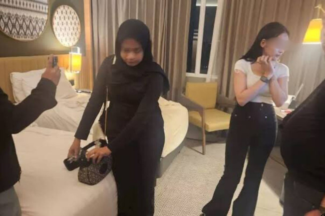 Selebgram di Makassar Ditangkap Saat Sedang “Beraksi” di Hotel