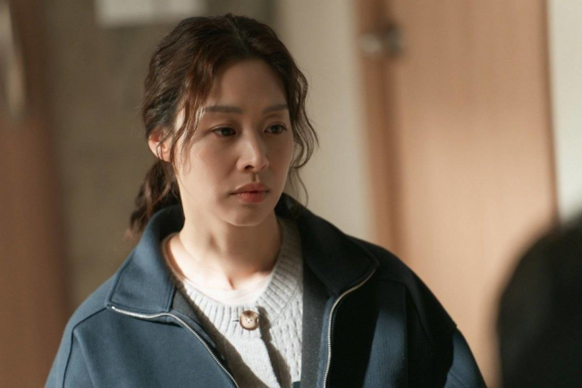 “The Woman Who Swallowed the Sun”: Balas Dendam Seorang Ibu yang Nggak Main-Main