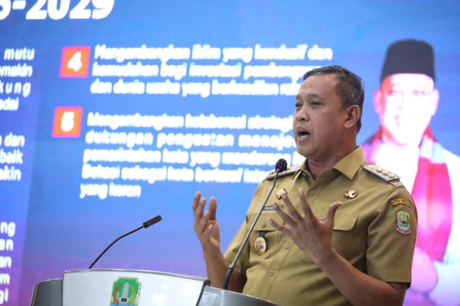 Wali Kota Bekasi Tri Adhianto. [Dok Pemkot Bekasi]