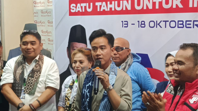 Temui Relawan, Wapres Gibran Ajak Doakan Presiden Prabowo Sehat Selalu