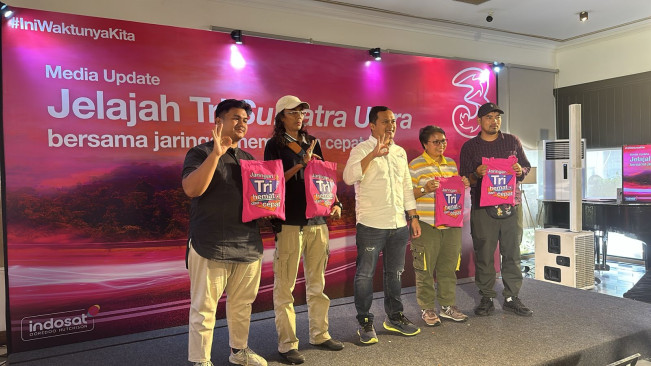 Bangun 2.742 BTS, Tri Dorong Pemanfaatan Kemajuan Digital Masyarakat Lokal