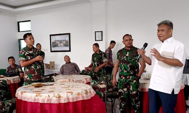 Ketika Wartawan Senior Berbagi Pengalaman Bersama Personel Pendam Jaya