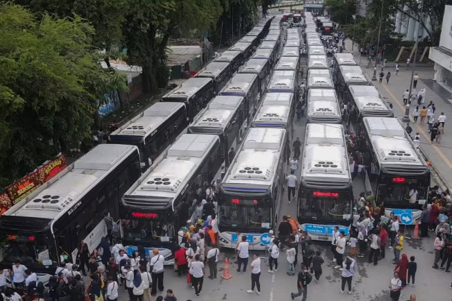 Puluhan Bus Listrik Terendam Banjir di Medan, Ini Kata Kadishub