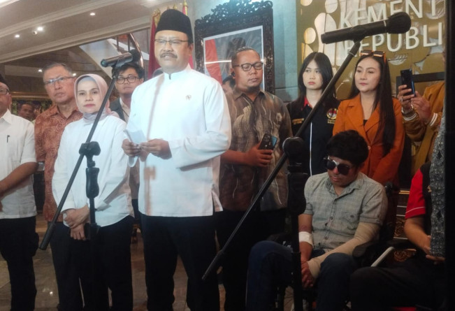 Agus Udah Gak Nangis Lagi, Ini Hasil Pertemuan dengan Mensos Saifullah Yusuf