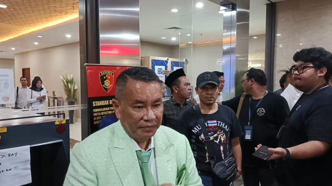 Usai Dinyatakan Sembuh dari Penyakit Liver, Hotman Paris Beri Ultimatum untuk Musuh-musuhnya