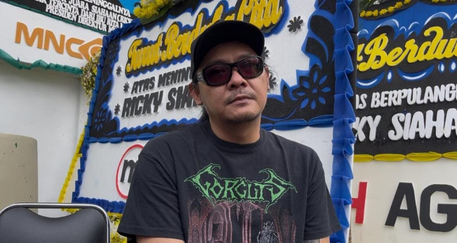 Ukir Kenangan Bersama Ricky Siahaan Sejak 1990-an, Stevi Item: Saya Cukup Kehilangan