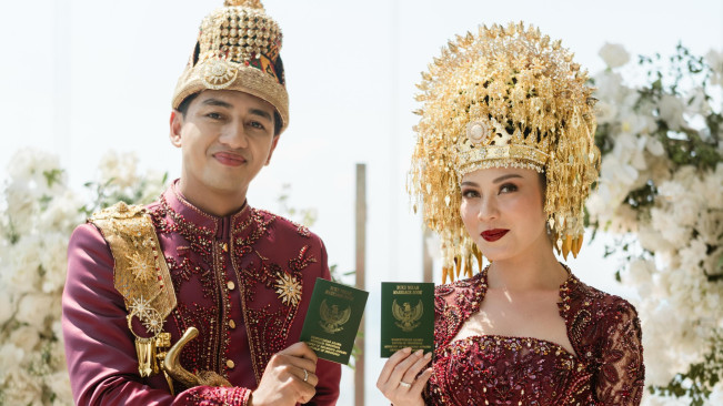 Gunakan Adat Aceh, Intip Deretan Foto Pernikahan Harris Vriza dan Haviza Devi Anjani