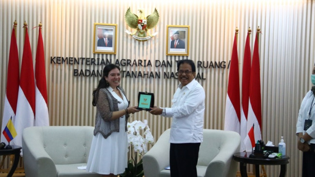 Sofyan Djalil Ungkap Capaian Pendaftaran Tanah kepada Delegasi ANT Kolombia