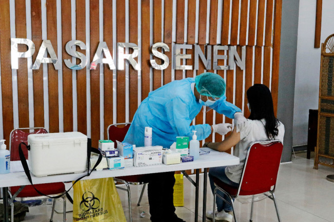 DPR Minta BPK Lakukan Audit Program Vaksinasi Covid-19 di Kemenkes