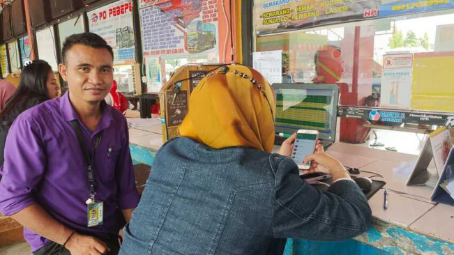 H-3 Lebaran, Tiket Bus Rosalia Indah Jakarta - Solo Rp500.000