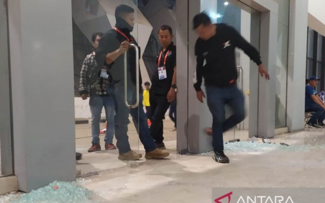 Dua Bobotoh Tewas, Petugas Stadion GBLA Diperiksa Jajaran Polda Jabar