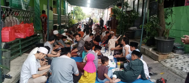 Cara Warga di Kampung Mangga Jalin Kerukunan Selama Ramadhan