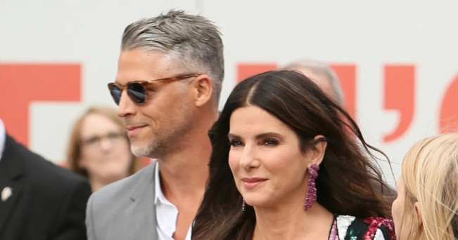Kabar Duka, Kekasih Sandra Bullock Meninggal Dunia Akibat Penyakit ALS