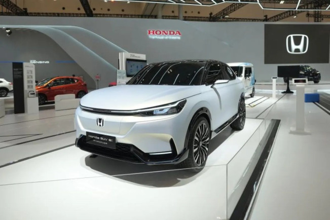 Mobil Listrik SUV e:Prototype Honda "Unjuk Gigi" di GIIAS 2023