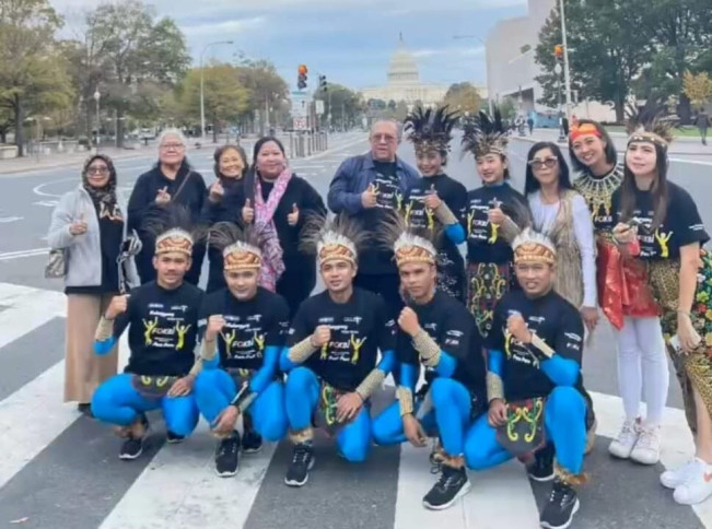 Tarian Poco-Poco Goyang Washington DC