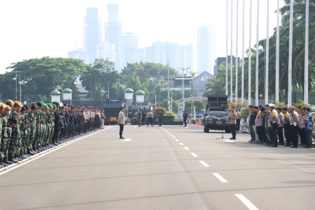 Ada Demo Tri Tura, 2.590 Personel Gabungan Amankan Gedung DPR