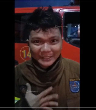 Gagal Selamatkan Kebakaran Gereja, Tangis Sandi Butar Butar Pecah: Saya Mohon Maaf 