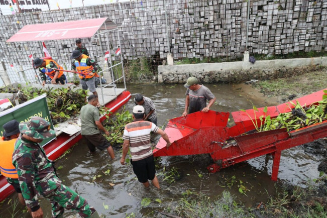 Kasad Wujudkan Akses Air Bersih dan Dukung Pelestarian Lingkungan di Kawasan Danau Toba