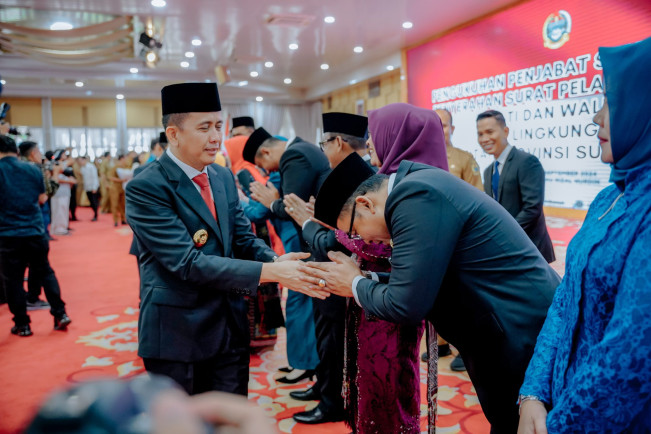 Mendagri Tunjuk Aulia Rachman Sebagai Plt Wali Kota Medan