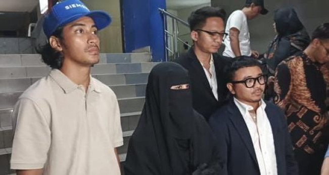 Umi Pipik Tempuh Jalur Hukum, Laporkan 2 Akun