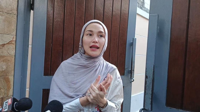 Ayu Ting Ting Soal Sekolah Bilqis (FTNews/Raka)