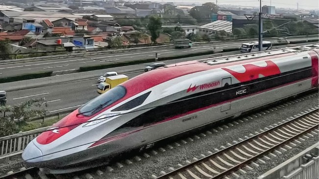 Danantara Bingung dengan Pembayaran Utang Whoosh: Kita Evaluasi, Opsi Terbaik