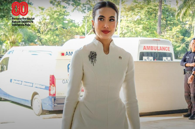 Heboh Isu Mandi Air Galon, Kemenpar Jelaskan Fakta Sebenarnya Tentang Menpar Widiyanti