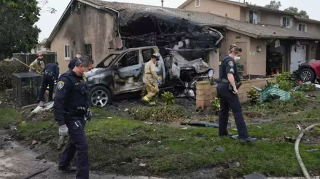 Kondisi kawasan Murphy Canyon, San Diego, Amerika Serikat yang dihantam jet pribadi. [X/@jaggirm]