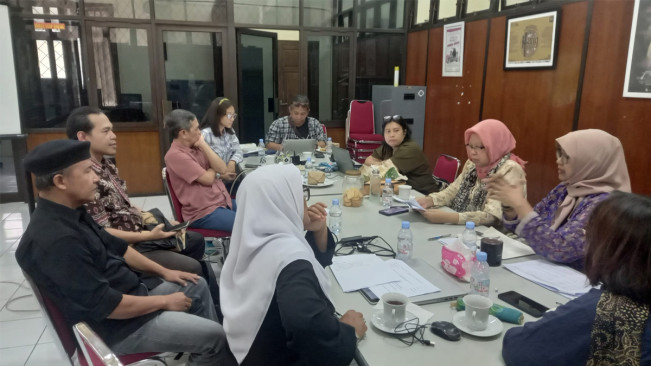 Komunitas Seni Yogya "Melawan Kematian"