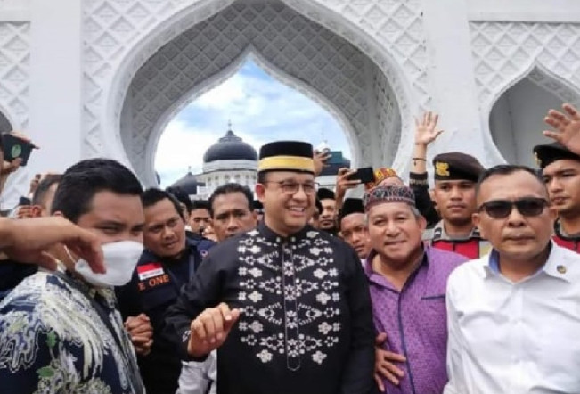 Anies yang Kamu Lakukan ke Warga Aceh dan Sumbar Itu Jahat!
