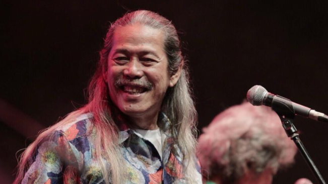 Melly Goeslaw Turut Berduka Atas Wafatnya Acil Bimbo Musisi Legendaris Bimbo