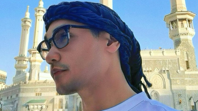 Afgan Haji Core, Ikut Ujian Dadakan Hingga Nyanyi Pakai Mic Bus