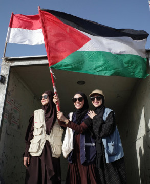Zaskia Adya Mecca dalam aksi bela Palestina. (Instagram)