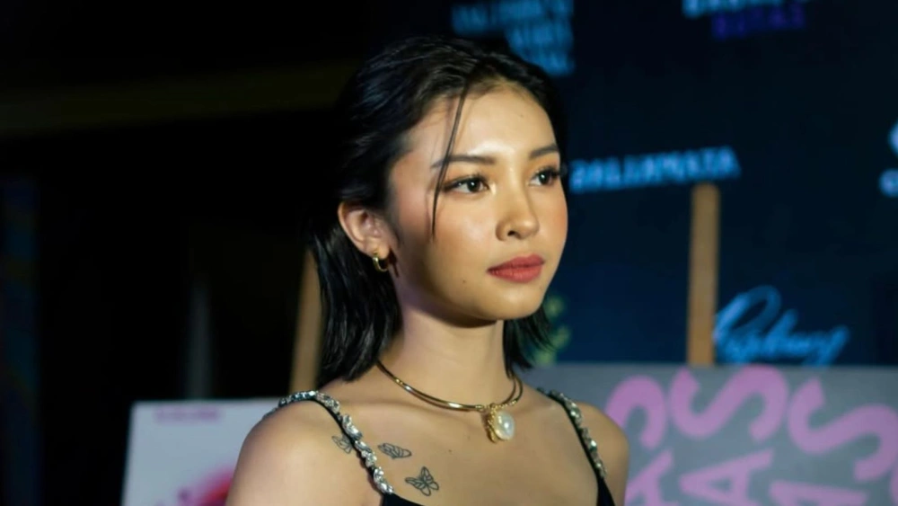 Aliya Raymundo kuasai film panas di Filipina [Instagram]