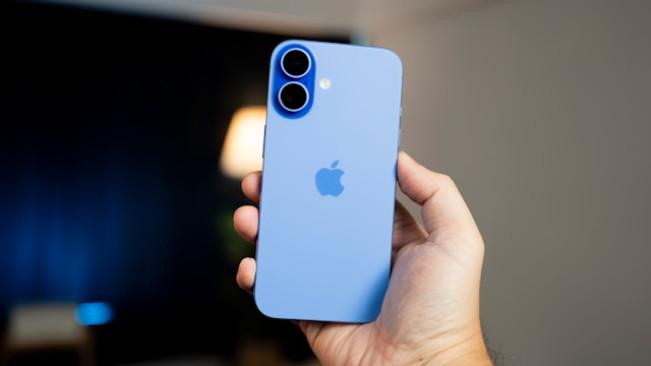iPhone 16 Babak Belur di Indonesia, iPhone 17 Sudah Muncul Bocorannya