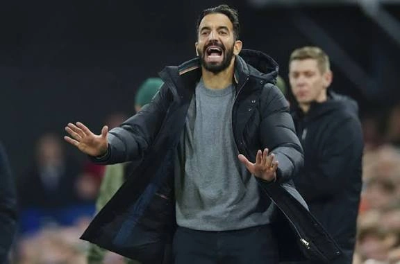 Ambisi Menang Pelatih Mu