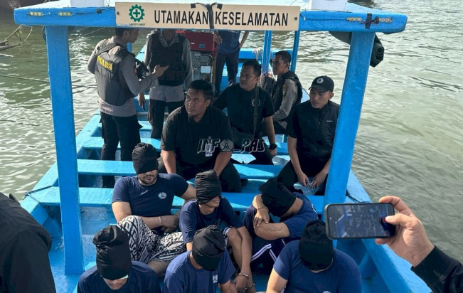 Kepala Ammar Zoni Ditutup Kain Hitam Dipindah ke Nusakambangan, Kuasa Hukum: Bukan Penilap Uang Triliunan