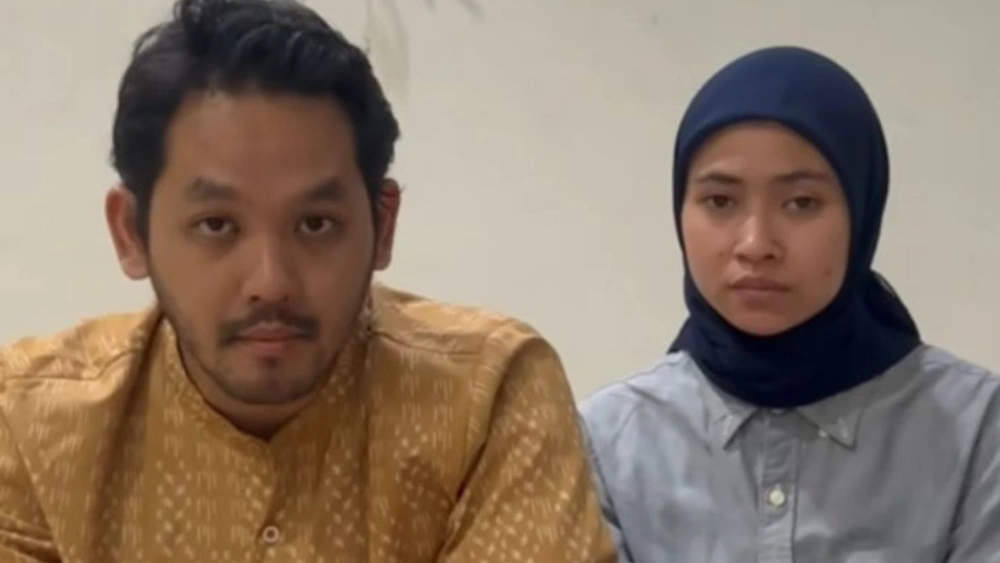 Anita Dewi dan suaminya Alvin Harris, menjadikan kejadian ini sebagai pelajaran. [Instagram]