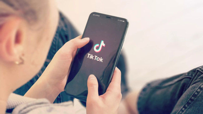 Lagunya Viral di TikTok, Ini Arti ‘Stecu’ dalam Bahasa Gaul